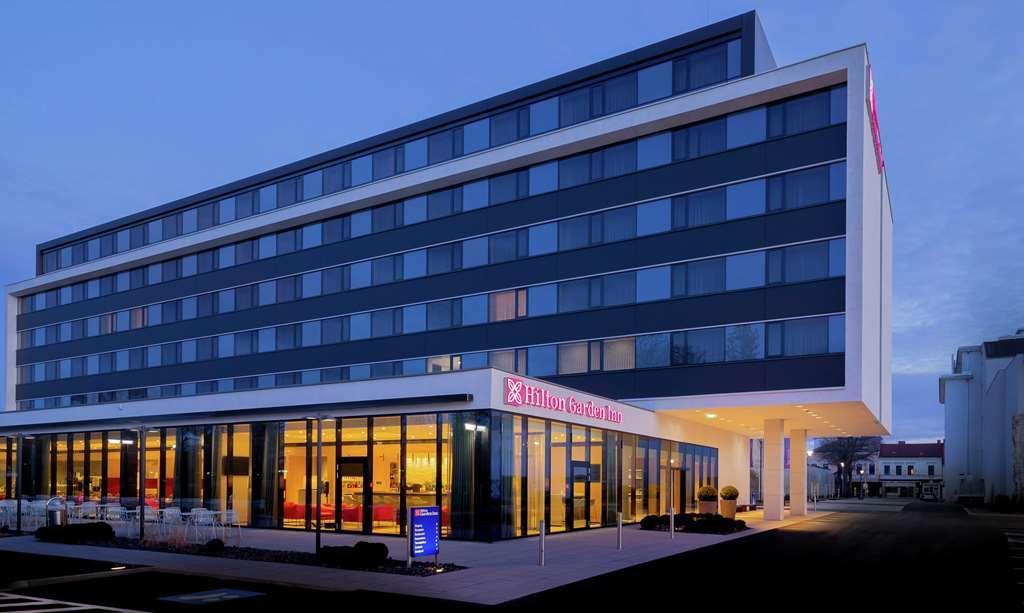 Hilton Garden Inn Wiener Neustadt Habitación foto